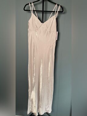 Y2K / 90s Style Silver Iridescent Slip Dress NWT Adjustable Straps Size Medium